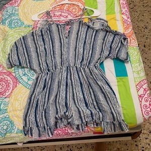 Cristina cute 1 piece cool for the summer